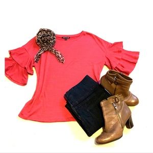 Cable and Gauge pullover top - M